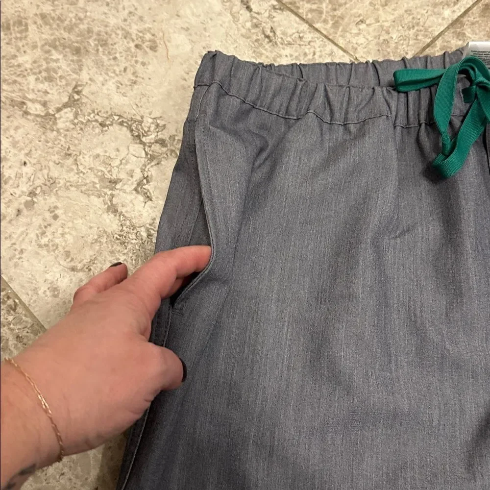 Figs Pisco Basic Scrub Pants Mens Large Graphite Technical Collection